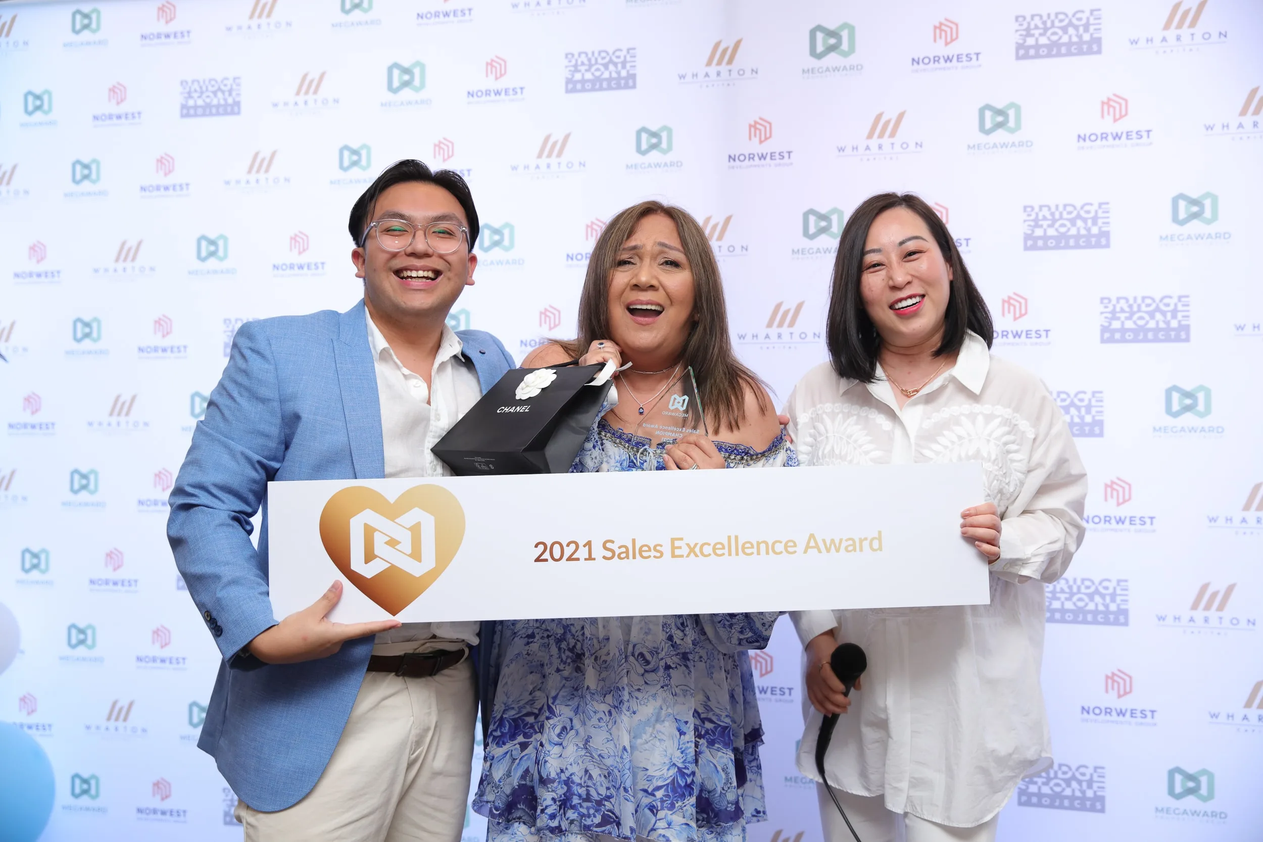 Megaward