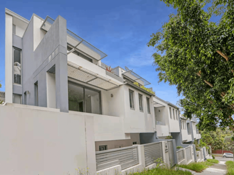 Check out the Townhouse of your Dreams in Rose Bay