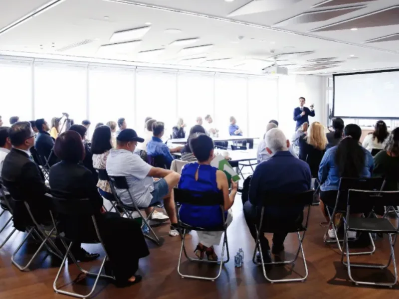 English Financial Planning Seminar